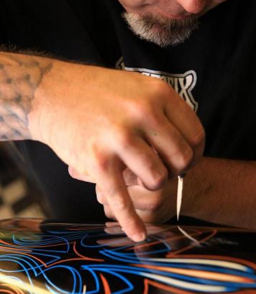 Nub Grafix creating custom painted artwork